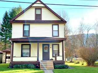 33 Luther St, Oneonta, NY 13820