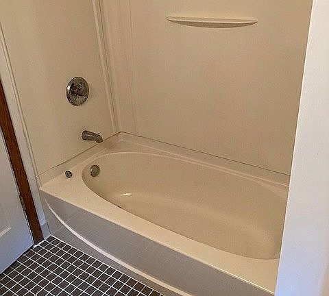 5th image of 425 E Pearl St