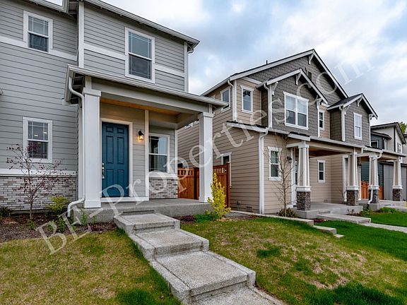 3rd image of 13214 192nd Ave E