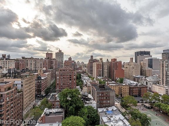 5th image of 182 E 95th St APT 23D