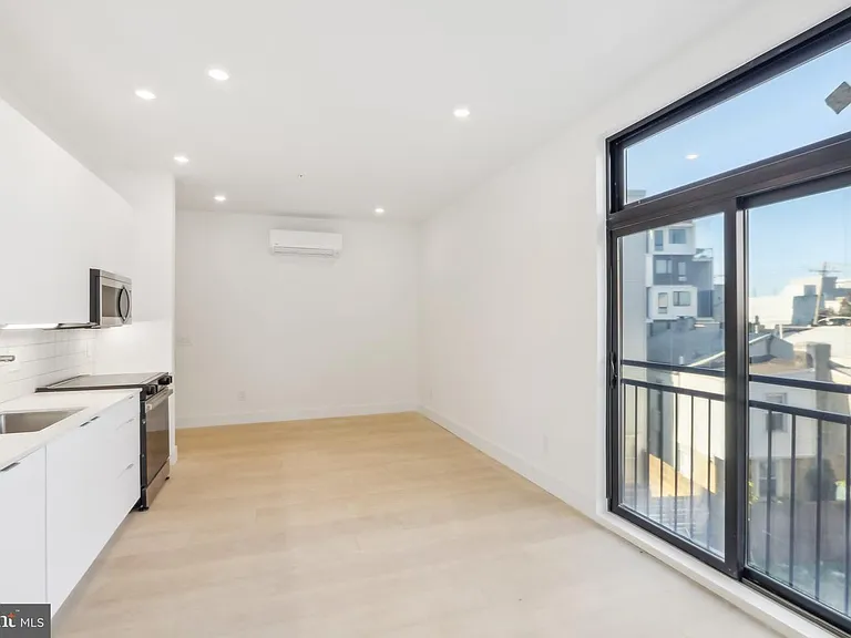 2406 Frankford Ave #10 — Photo 14