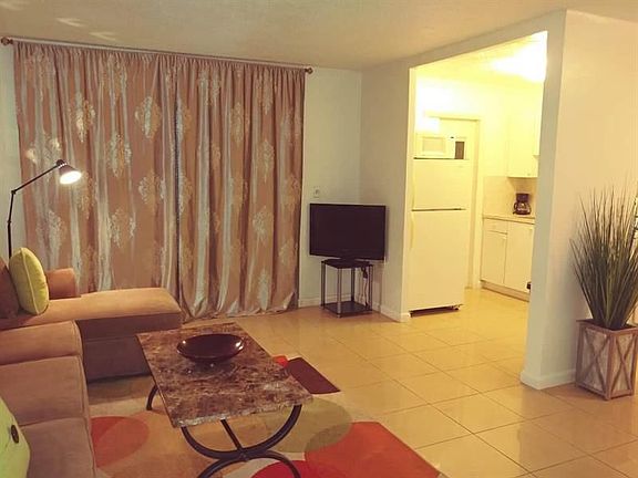 2nd image of 20400 NW 7th Ave APT 105
