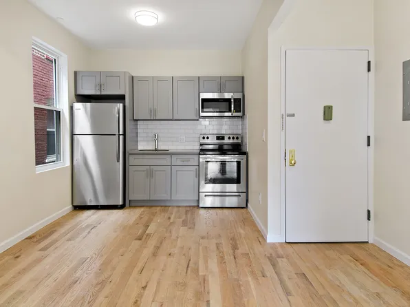 2112 Grand Avenue image 5 of 12