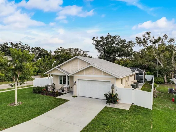 2374 Prospect St, Sarasota, FL 34239