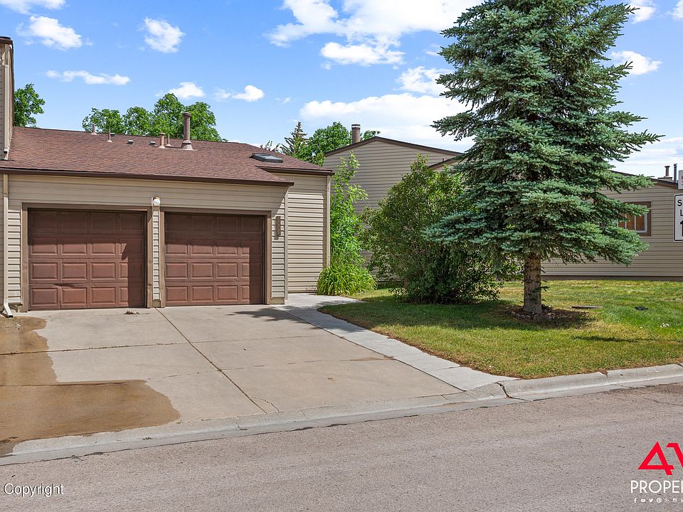 1st image of 1009 Santee Dr
