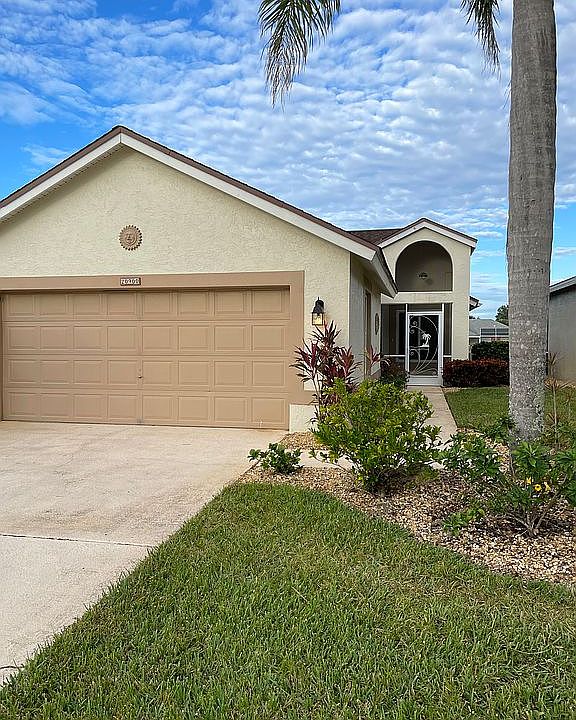 1st image of 20900 Persimmon Pl