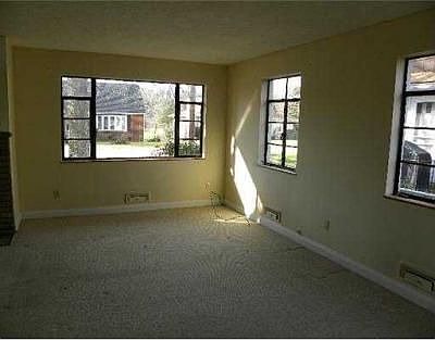 3rd image of 1112 S Homewood Dr