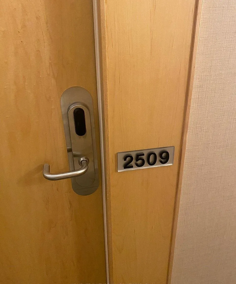 1 bed, $2,350 — Photo 2
