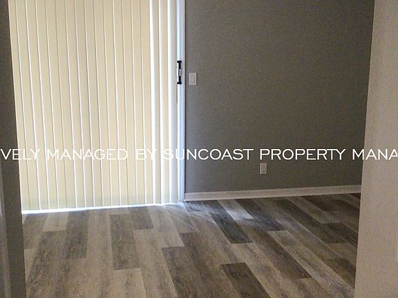 5th image of 5448 101st St