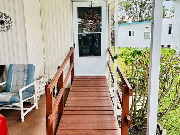 3rd image of 710 Stokely Ln