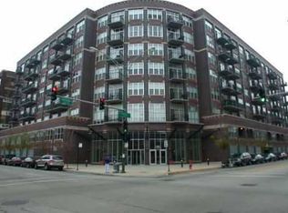 1000 W Adams St APT 623, Chicago, IL 60607