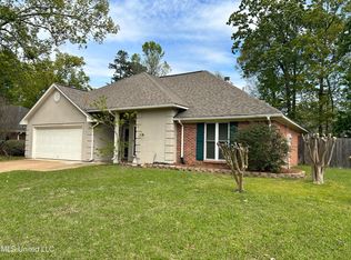 108 Post Oak Dr, Brandon, MS 39047