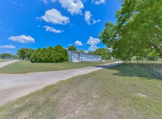 6898 Gin Rd, Marion, TX 78124