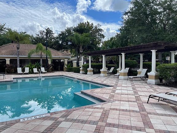 5th image of 7057 Cadiz Blvd