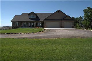 1st image of 405 Nicole Dr