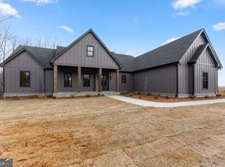 3255 Tanners Mill Rd, Gainesville, GA 30507