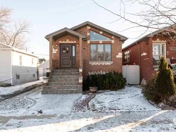 4817 S Luna Ave, Chicago, IL 60638