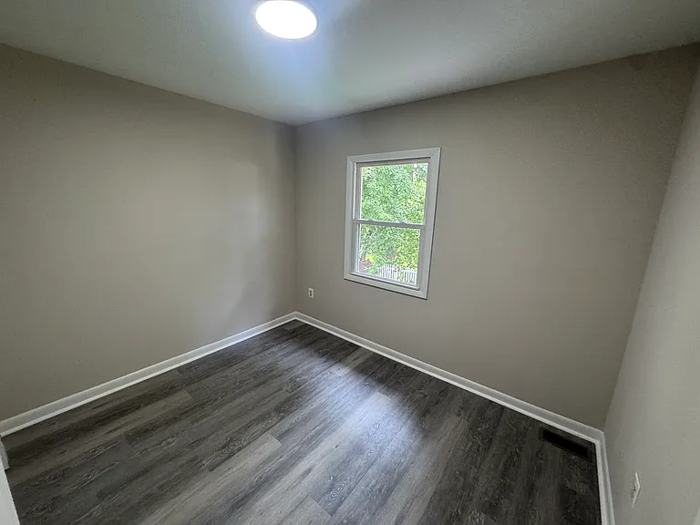 652 Glynlee Ct — Photo 29