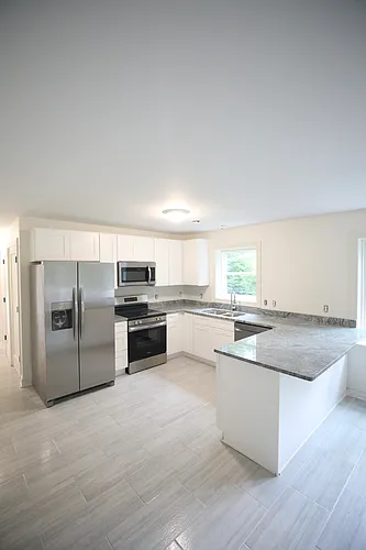 214 Park St Photo 1