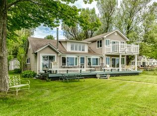 7530 Lakeview Dr, Lexington, MI 48450