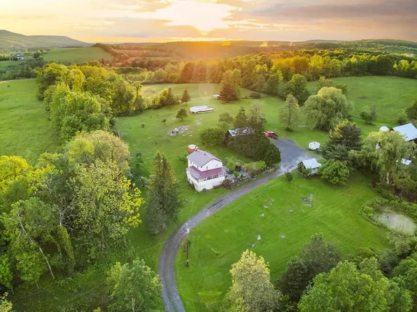 115 Tuttle Ln, Wyalusing, PA 18853