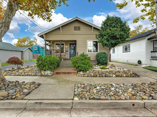 117 Alta Ave, Roseville, CA 95678