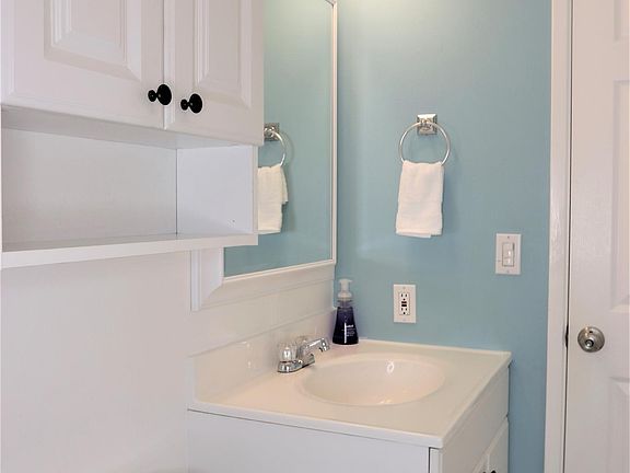 5th image of 734 Live Oak Ave APT 8