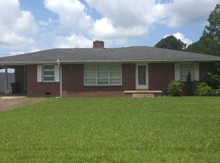 947 N Broad St, Lexington, TN 38351