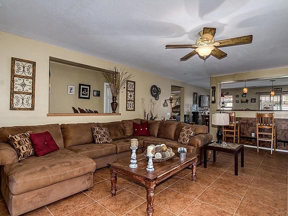 3rd image of 21606 E Reunion Rd