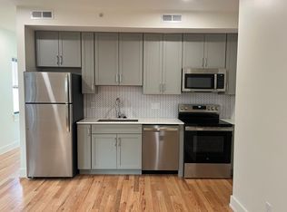 1408 Walnut St #201, Cincinnati, OH 45202