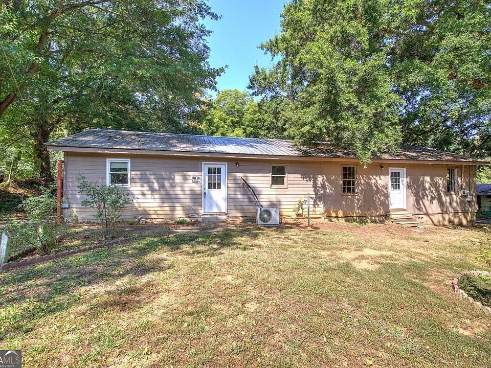 1st image of 46 Young St