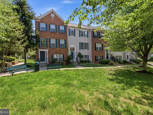 21123 Camomile Ct #113, Germantown, MD 20876