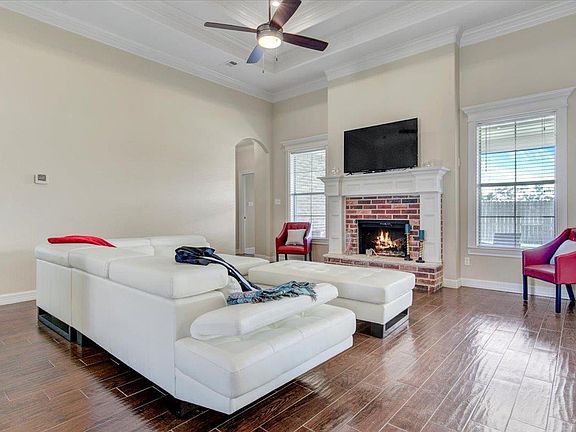 4th image of 8365 Somerville Cir