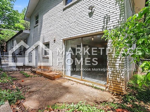 4th image of 2470 Glenrock Dr #B