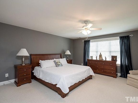 4th image of 152 Grande Dr