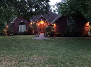158 Harbor Cir, New Johnsonville, TN 37134