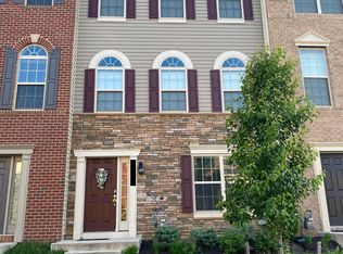 9507 Smithview Pl, Lanham, MD 20706