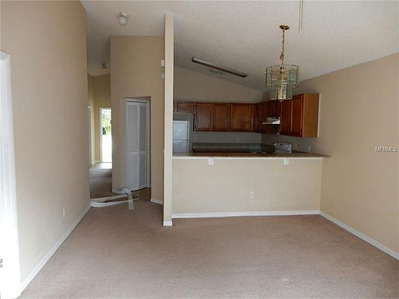 5th image of 6725 Brittany Chase Ct