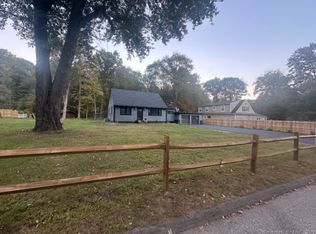 9 Lois Cir #1, Monroe, CT 06468