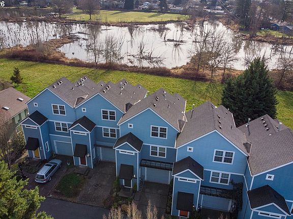 2nd image of 13262 SW Commonwealth Ln