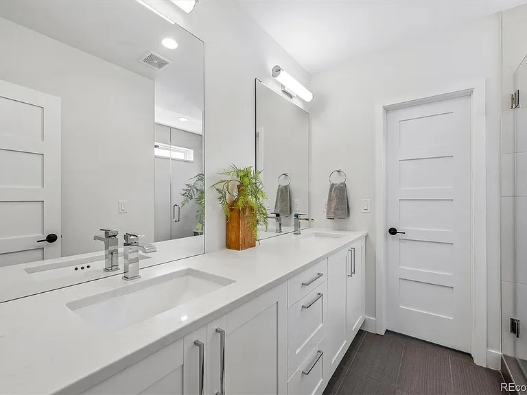 4018 Zuni St — Photo 15