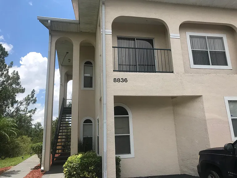 8836 Coral Palms Ct #128B — Photo 5