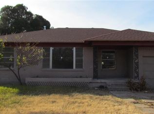 2037 Las Cruces Ln, Dallas, TX 75217
