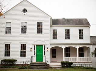 228 Pinewoods Ave, Troy, NY 12180