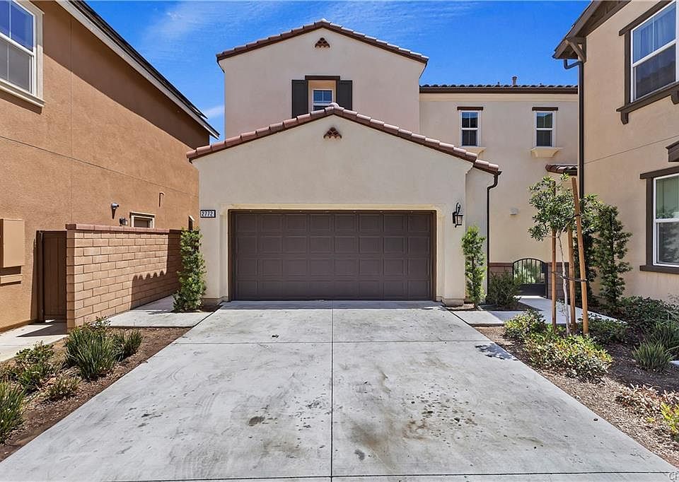 1st image of 2772 E Kennedy Privado Ln