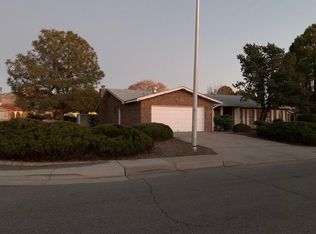 3016 Charleston St NE, Albuquerque, NM 87110