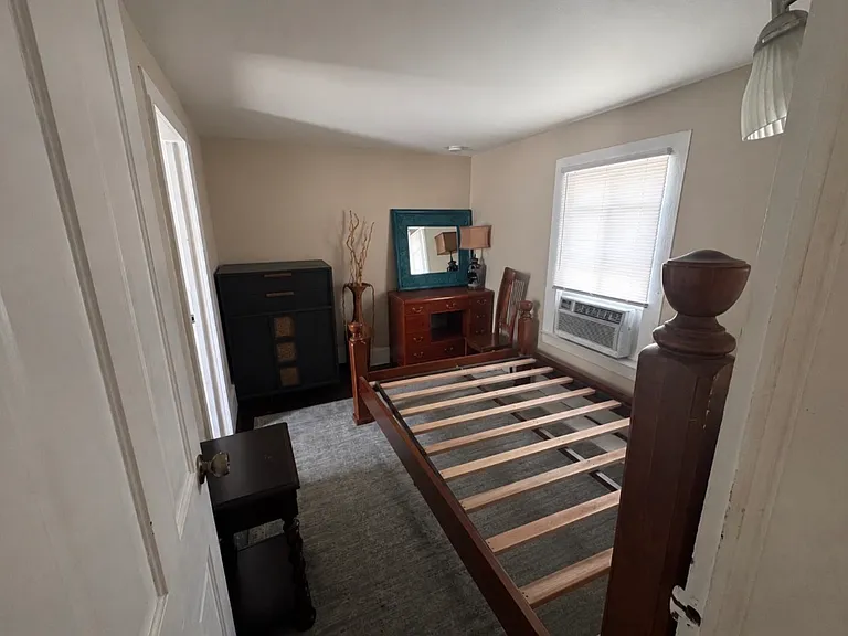 27 S Grove St #29 — Photo 6