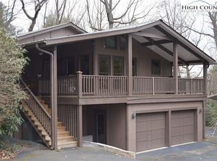 87 Pine Tree Dr, Roaring Gap, NC 28668