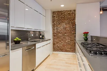 Rented by Brown Harris Stevens