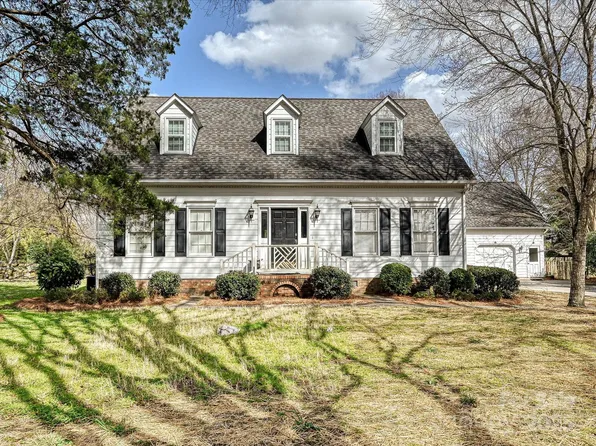 7811 Biddstone Ct, Charlotte, NC 28226